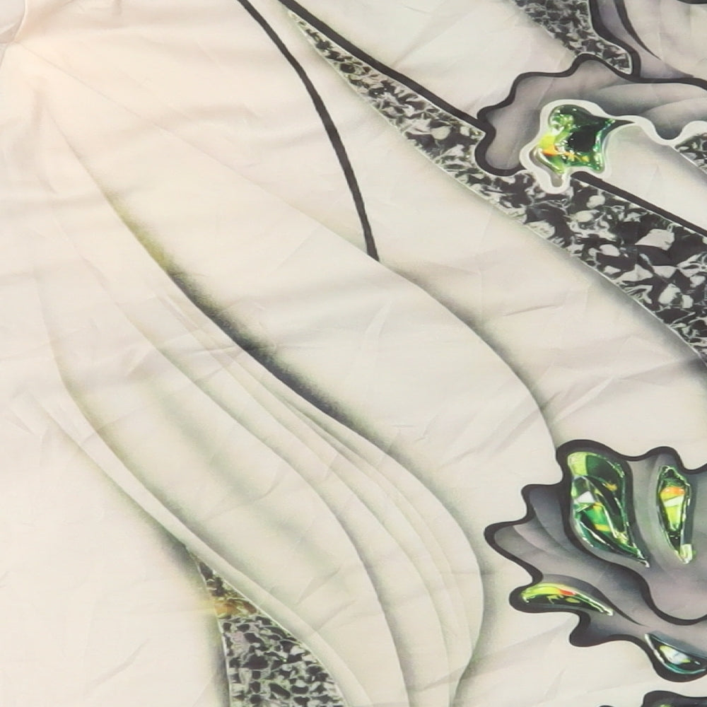 Maria & Gabriele Womens Multicoloured Geometric Polyester Basic T-Shirt Size 4XL V-Neck