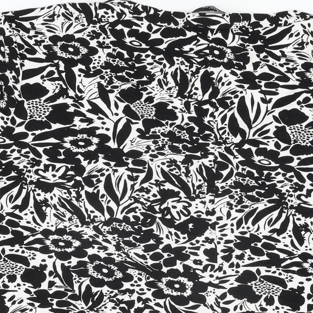 BM Collection Womens White Floral Viscose Basic T-Shirt Size 20 V-Neck