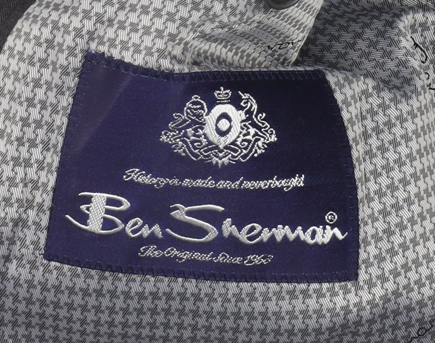 Ben Sherman Men's Grey Suit Jacket, size 40 Chest (uk).