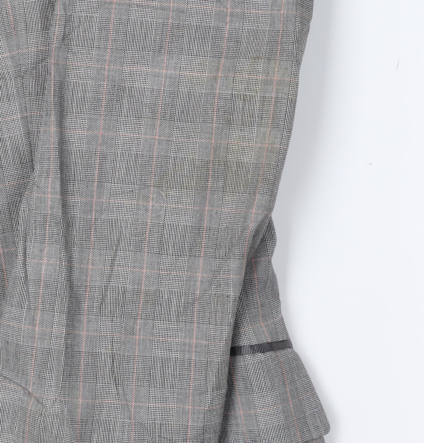 Ted Baker Men's Grey Check Blazer Size 3 - Stylish Elegance