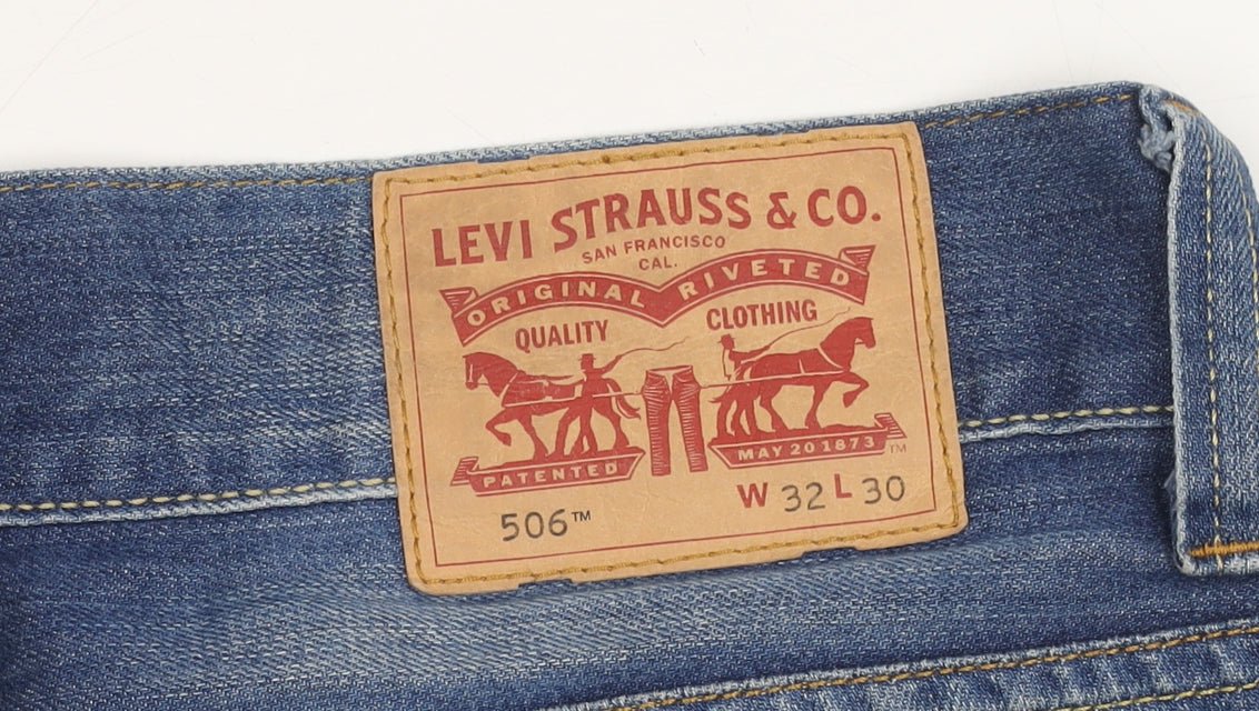 Levi Strauss Women's Blue Straight Jeans Size 12