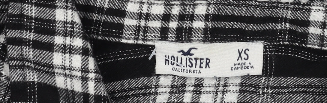 Hollister Women's Black XS Plaid Button-Up Shirt