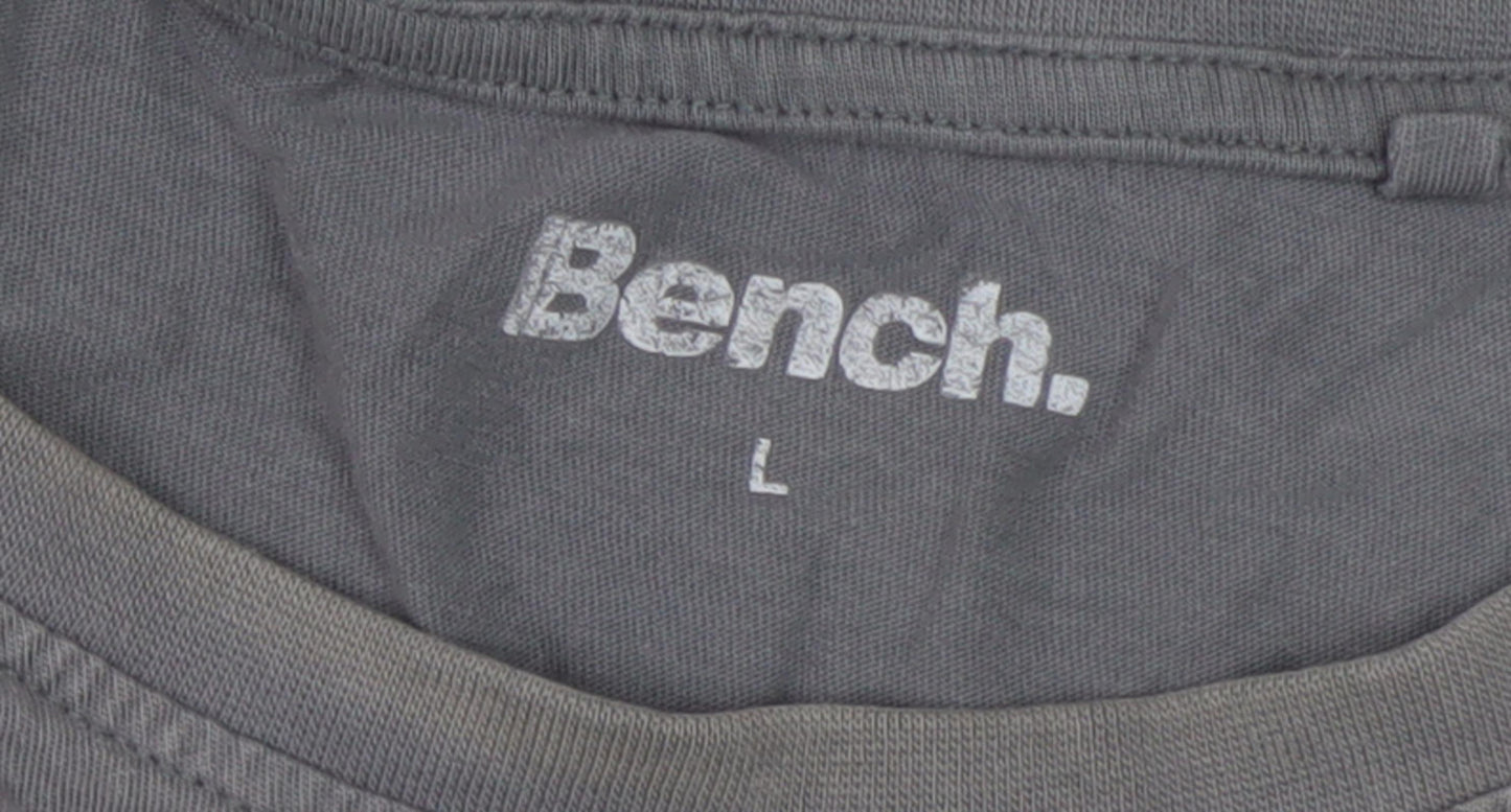 Bench Men's T-shirt Size L