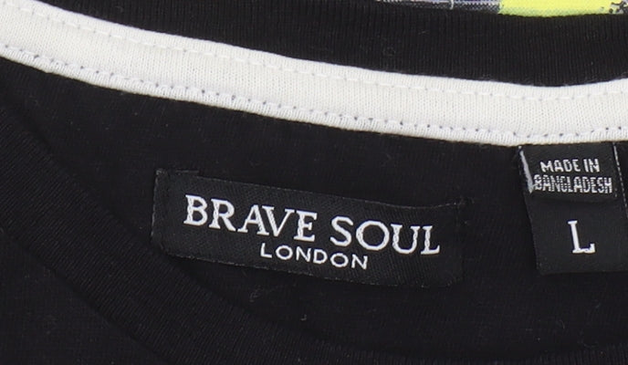 Brave Soul Men's Black Graphic Print T-Shirt - L