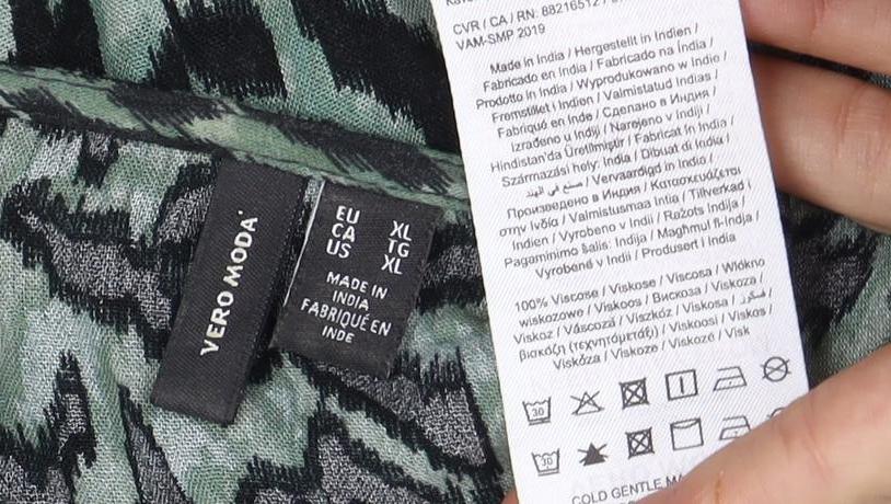 Vero Moda Women's Green Black Animal Print Blouse Size 16