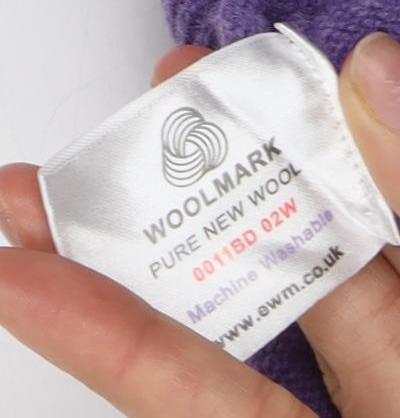 James Pringle Women's Purple Wool V-Neck Jumper M