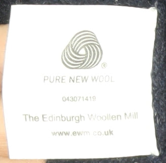 James Pringle Men's Blue V-Neck Wool Pullover, 2XL