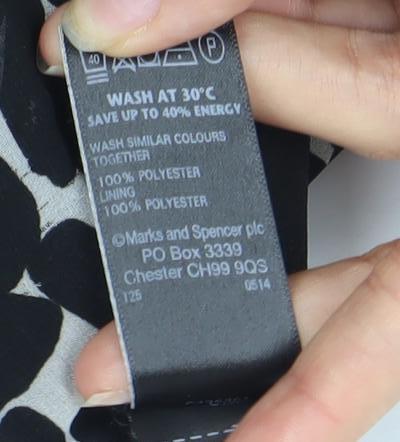 Marks and Spencer Women's Black Pleated Skirt - Size 16