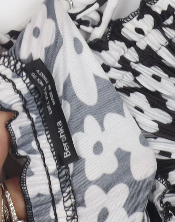 Bershka Women's Black Floral Camisole Size 12