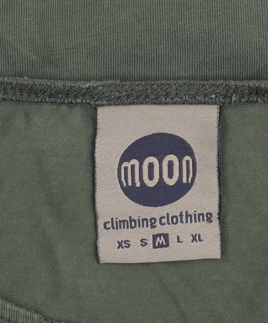 Moon Climbing Unisex Green T-Shirt M, Embroidered Design