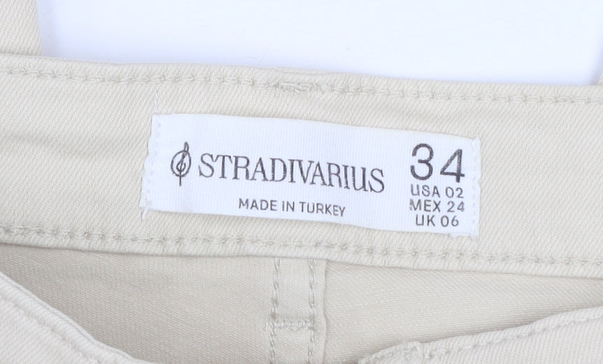 Stradivarius Women’s Beige High Rise Straight Jeans Size 6