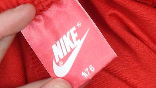 Nike Boys Red LFC Athletic Football Shorts Size 176 Polyester