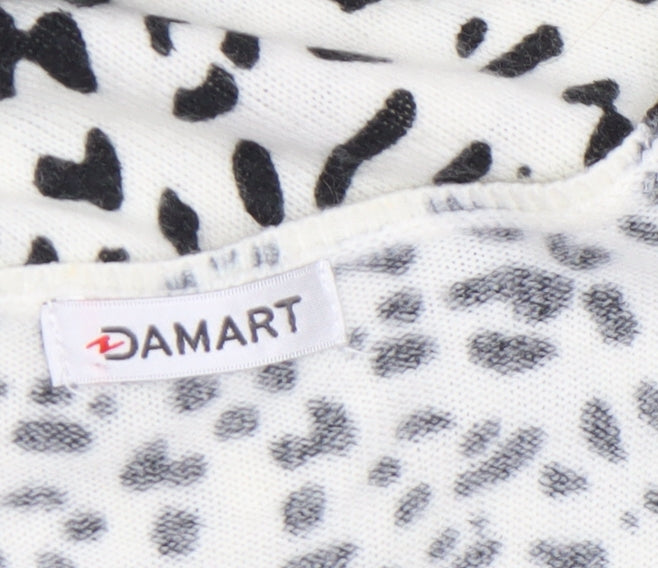Damart Women’s White Animal Print Acrylic V-Neck Jumper Size 10/12