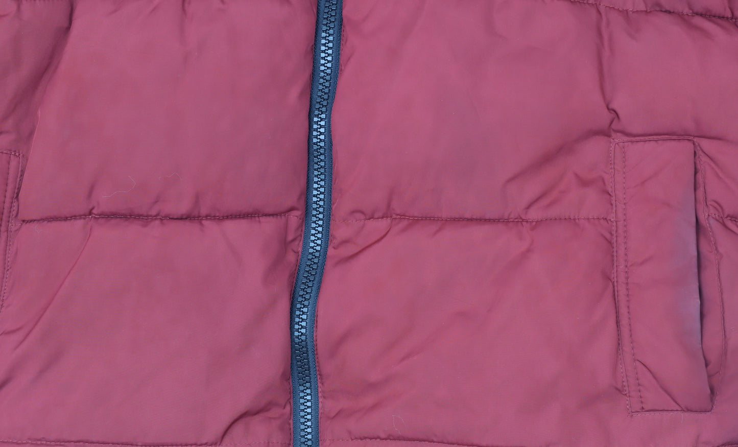 Urban Outfitters Womens Red Puffer Jacket Size M Full Zip Winter Coat