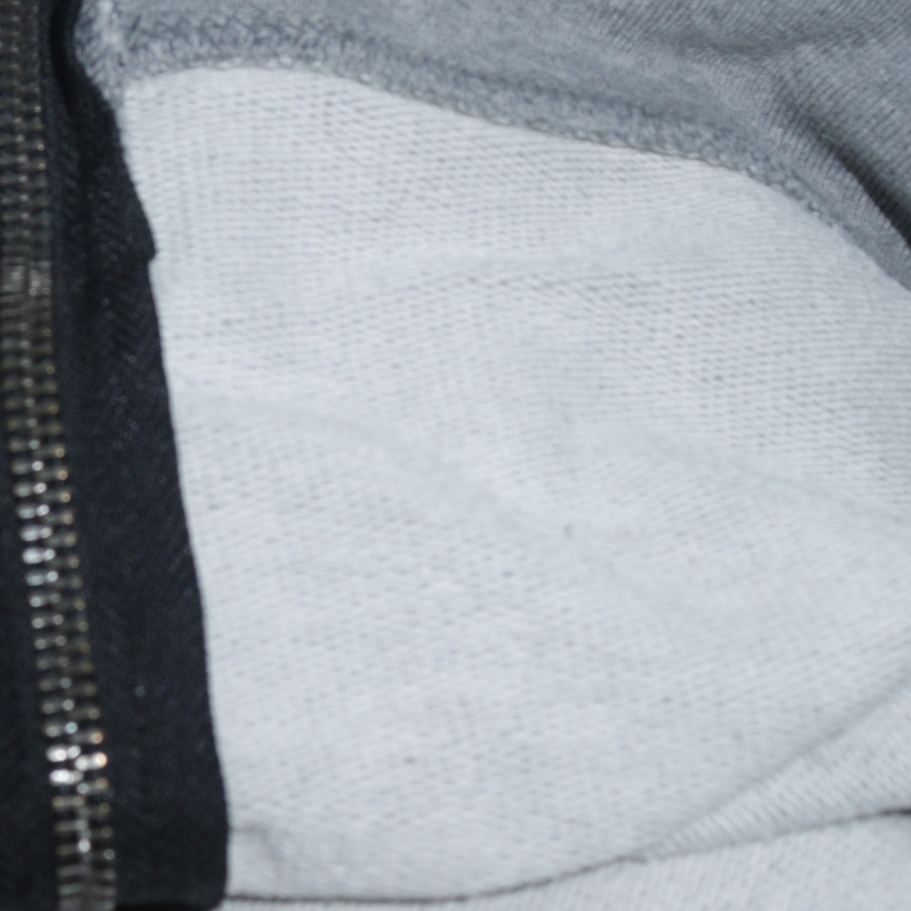GAP Men's Grey XL Pullover Sweatshirt with Quilted Logo