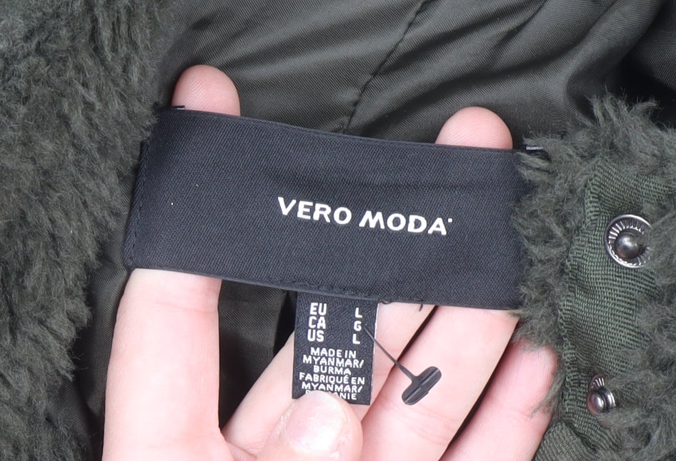 Vero Moda Women's Green Faux Fur Long Coat Size L