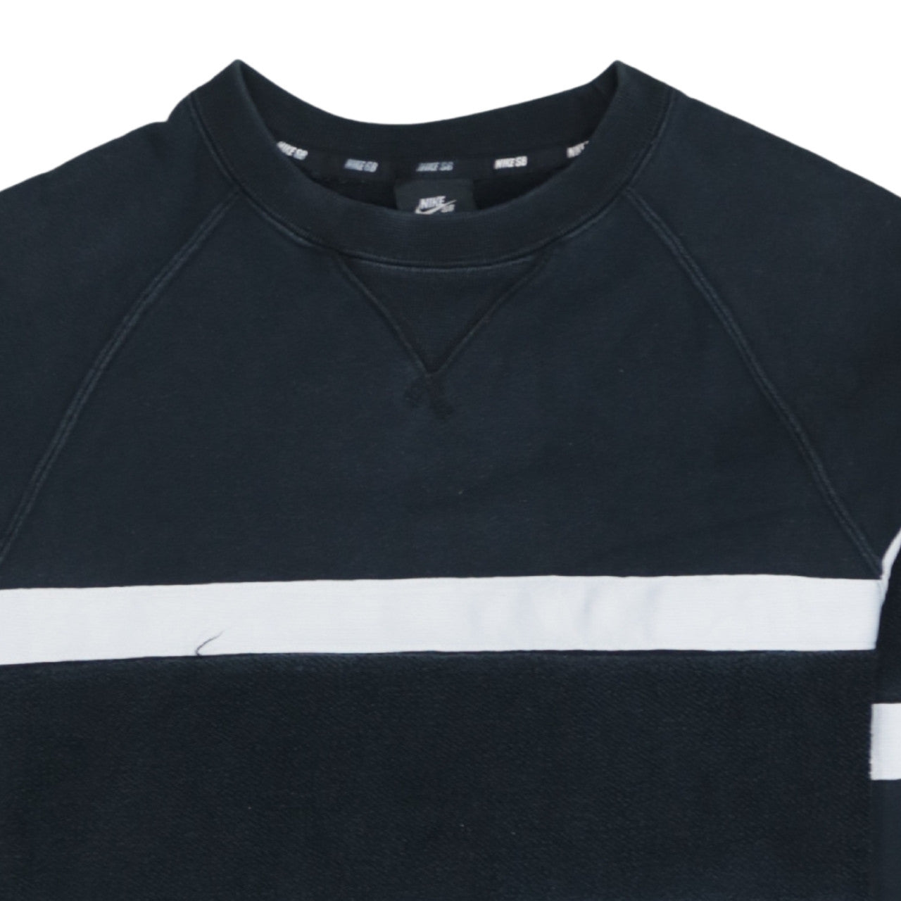 Nike SB Men's Black Striped Crew Neck Pullover Sweatshirt M