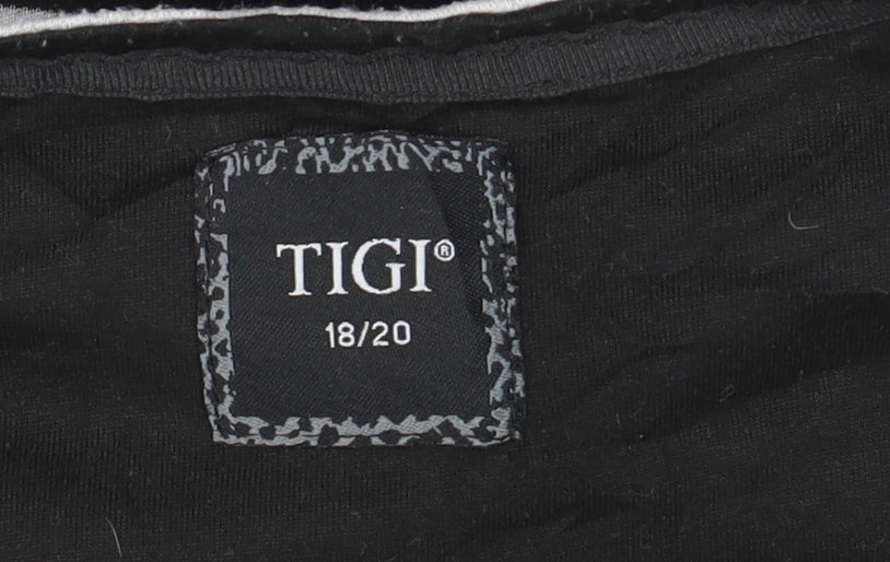TIGI Women's Black Striped 3/4 Sleeve Jersey T-Shirt Size 18