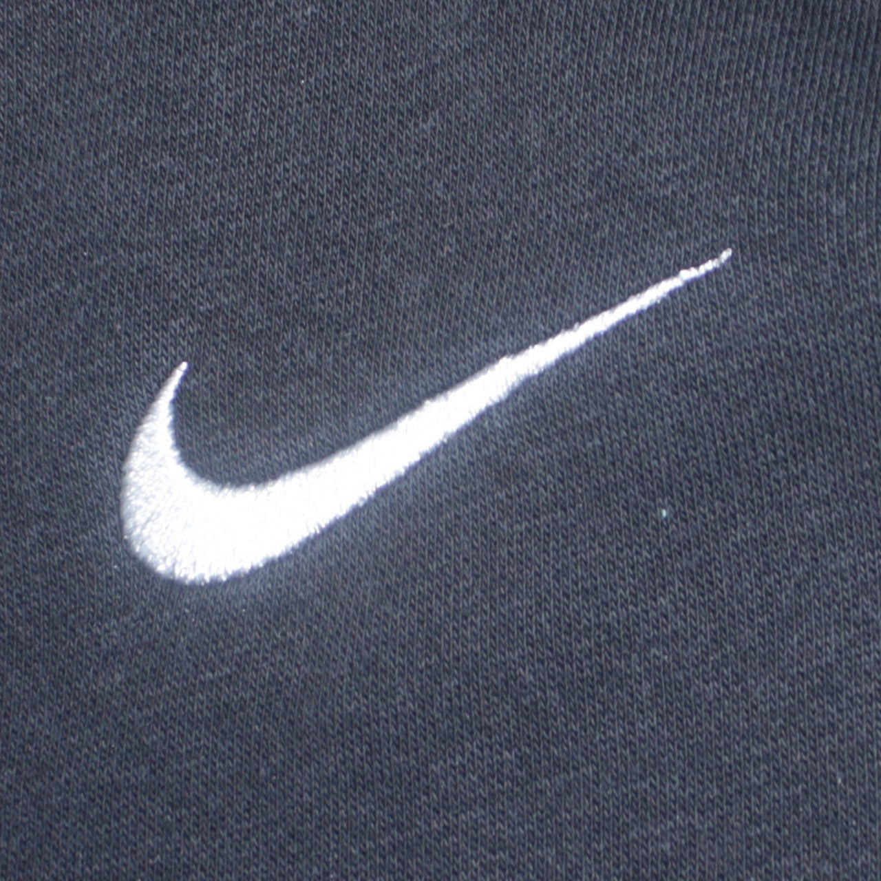 Nike Men’s Black Pullover Hoodie M Embroidered Sports Fleece