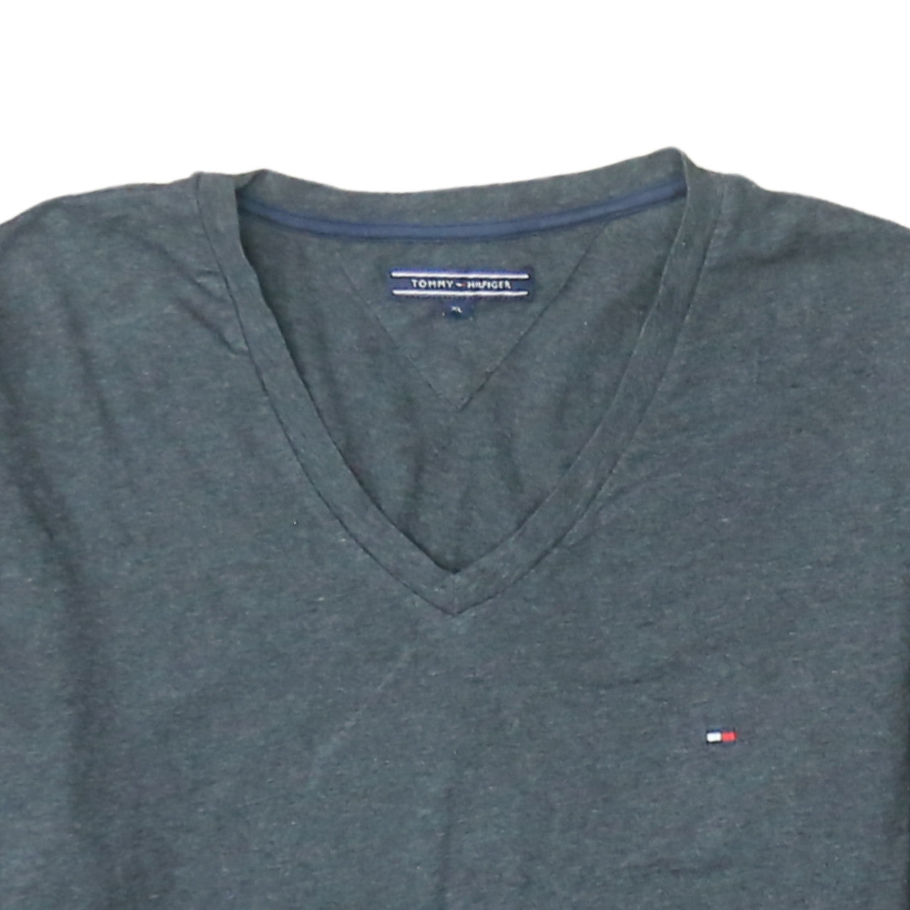 Tommy Hilfiger Men's Grey Long Sleeve V-Neck T-Shirt XL