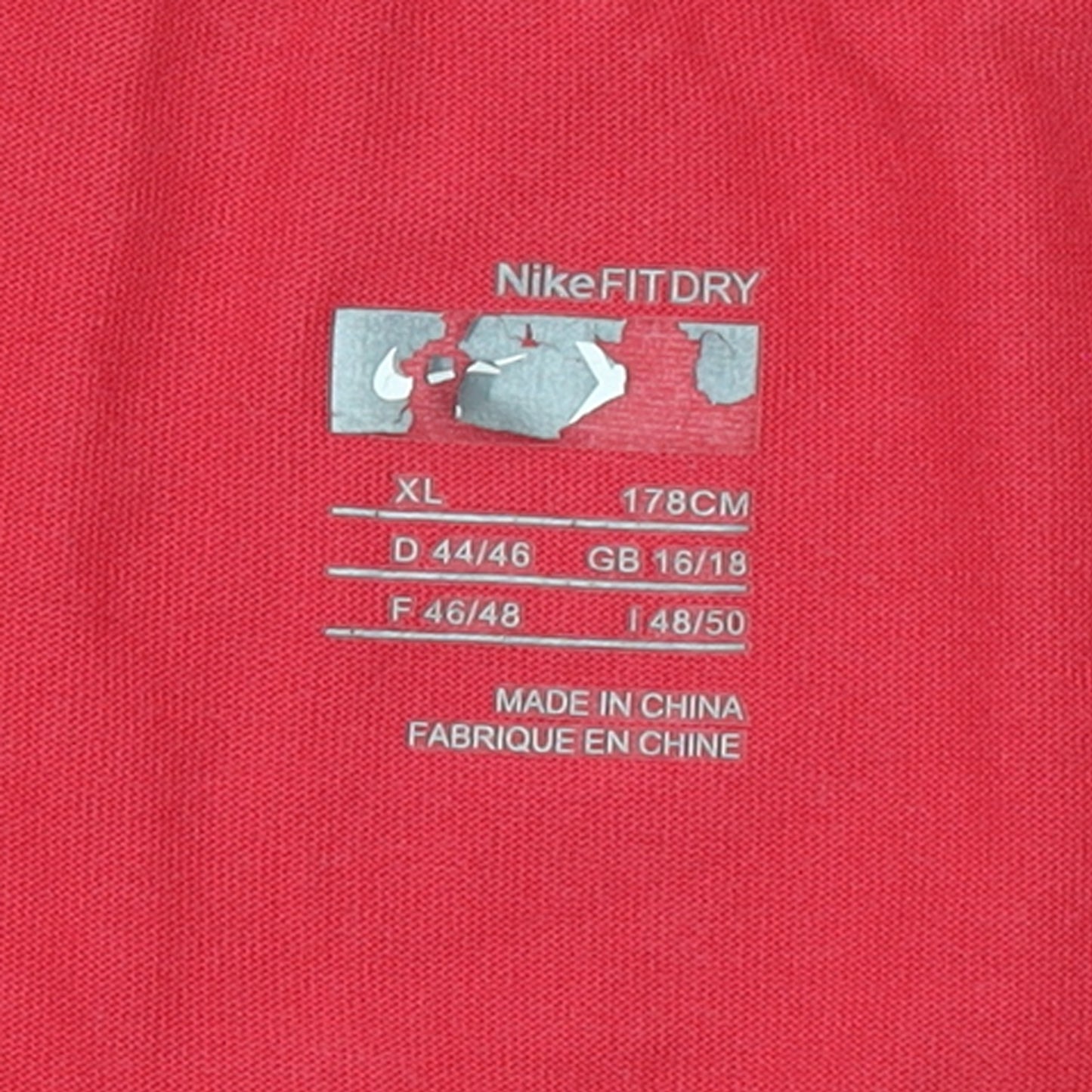 Nike Women's Red Dri-Fit Short Sleeve Athletic T-Shirt XL