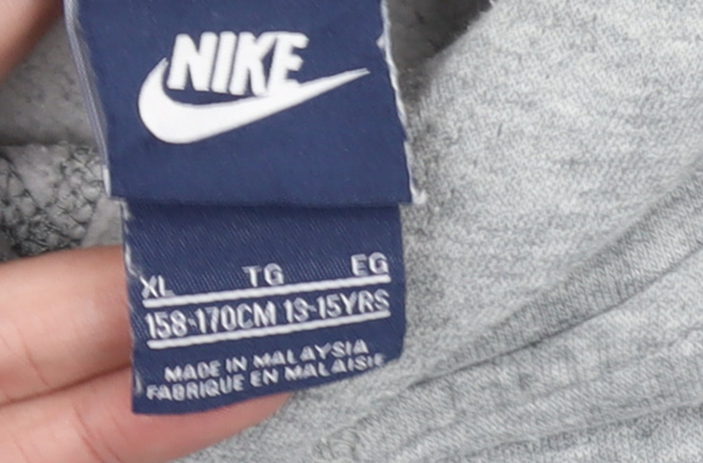 Nike Boys Grey XL Hoodie 13-15 Years Pullover Fleece Sweatshirt