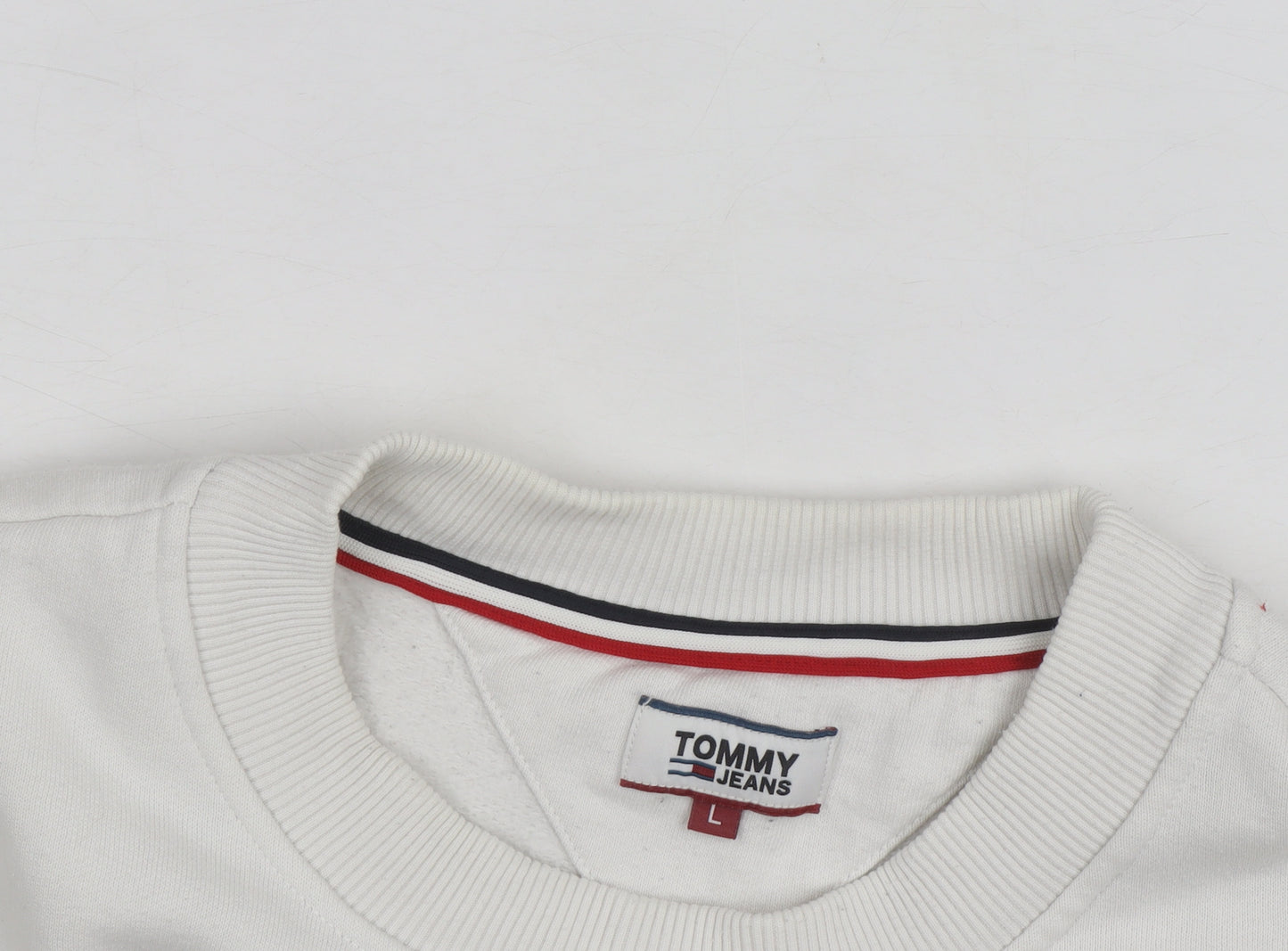 Tommy Jeans Men's White L Crew Neck Pullover Logo Sweatshirt