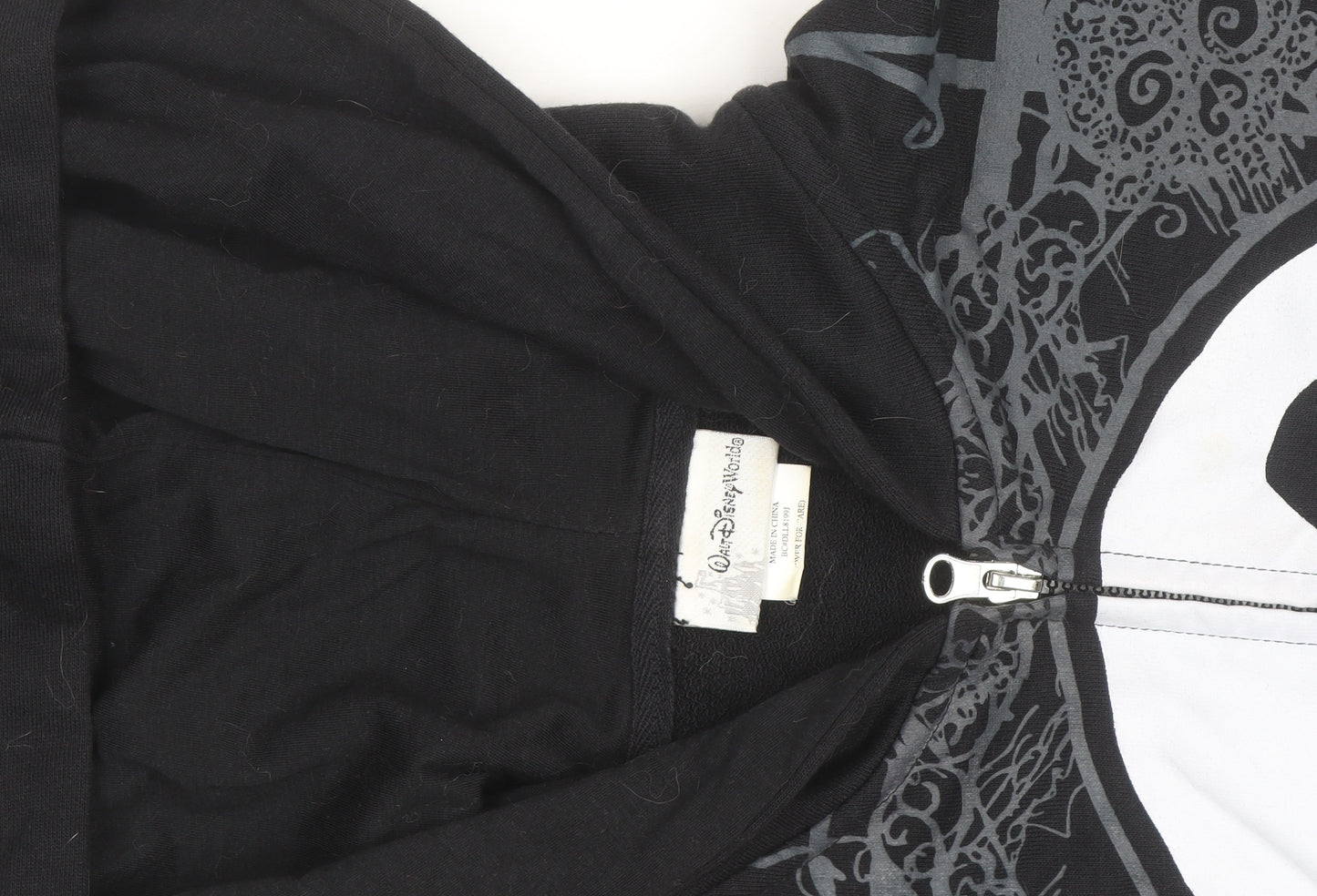 Disney Women’s Black Full Zip Hoodie Jack Skellington Size L Gothic Style
