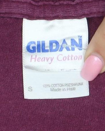 Gildan Men's Purple Graphic Sports T-Shirt Size S