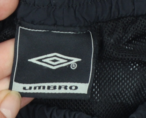 Umbro Men's Black XL Athletic Football Shorts Lightweight