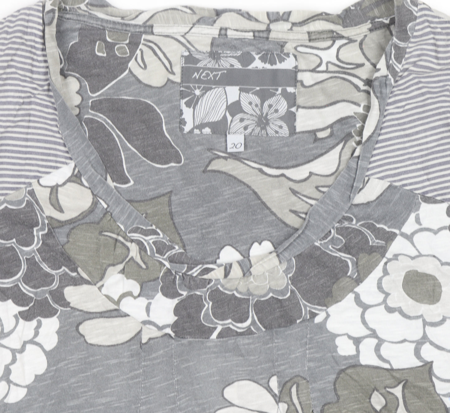 Next Womens Grey Floral Print V-Neck Tunic T-Shirt Size 20
