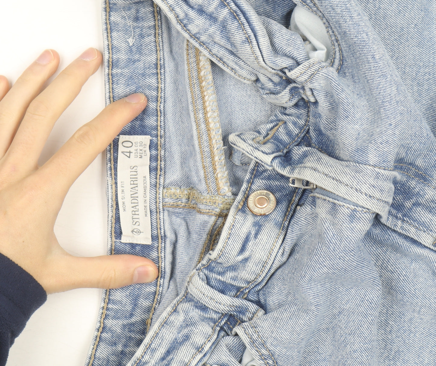 Stradivarius Women’s Blue Mom Jeans Size 12 High Rise Denim