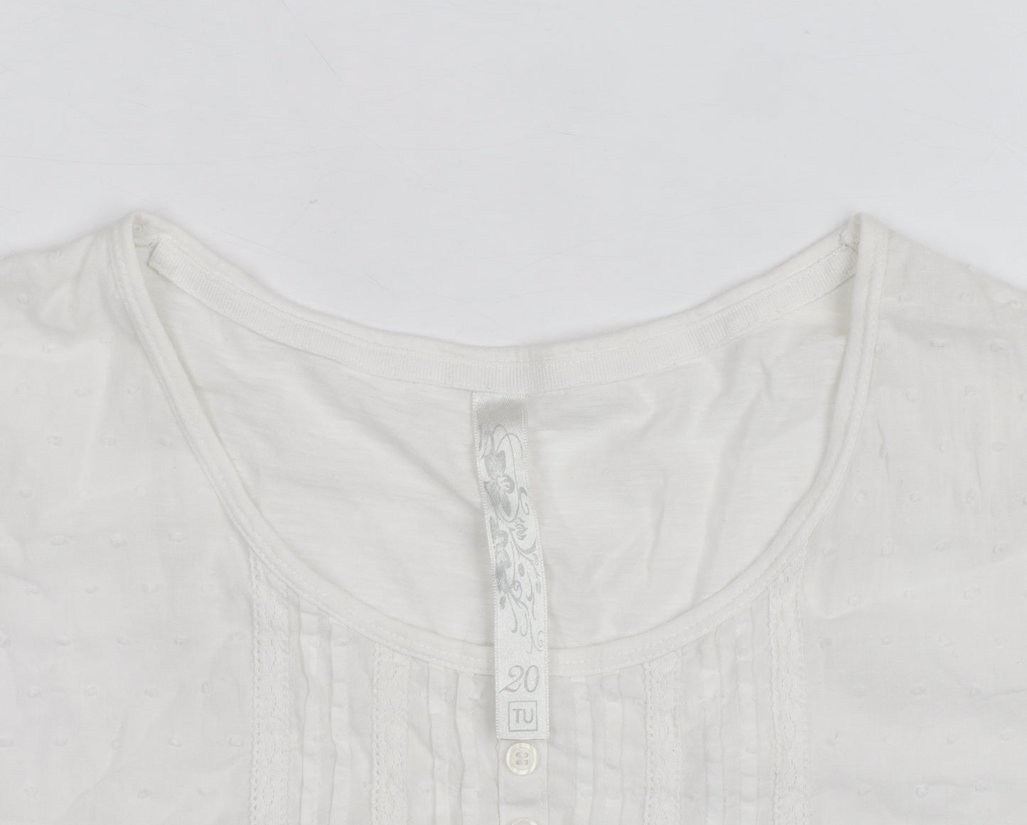 TU Women’s White Cotton Short Sleeve Button Blouse Size 20