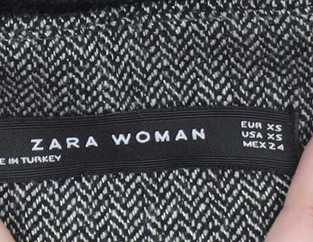 Zara Women Grey Herringbone Wide-Leg Cropped Trousers XS