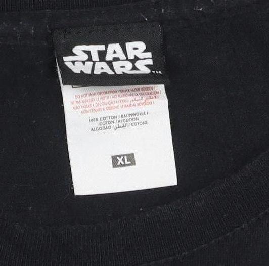 Star Wars Men’s Black XL Darth Vader Graphic T-Shirt