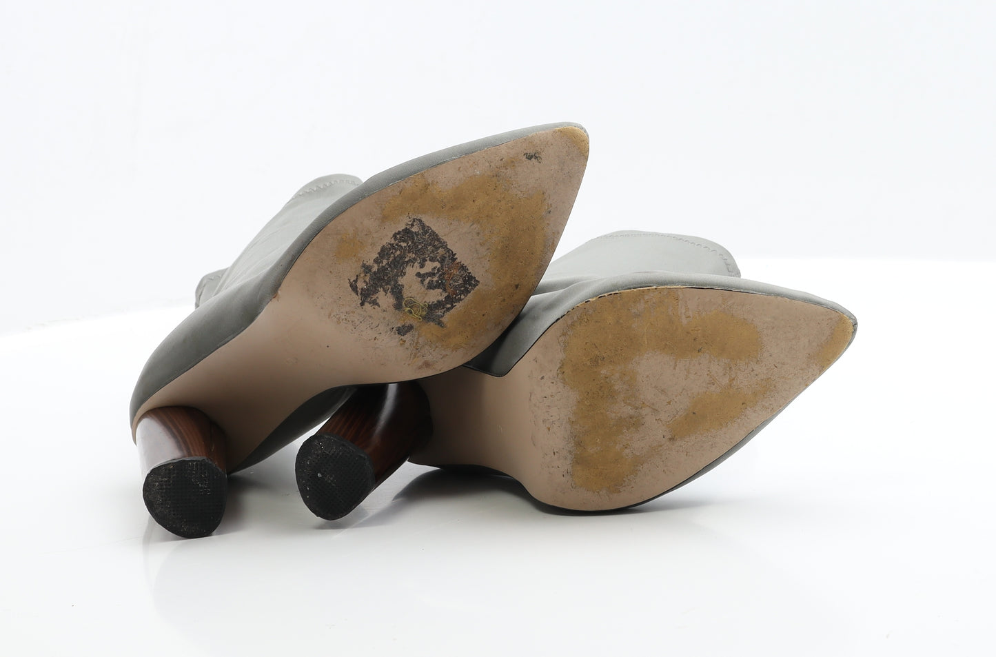 Preworn Womens Grey Polyester Bootie Boot 5