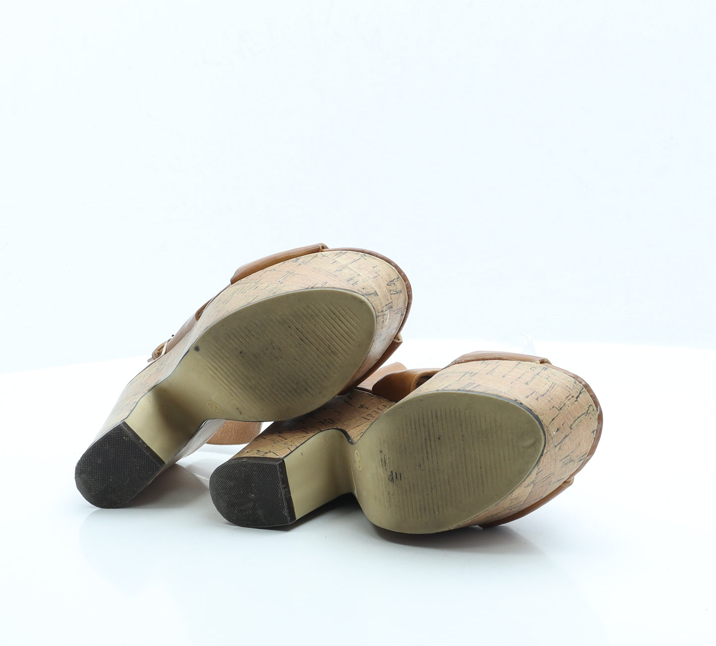 Atmosphere Womens Brown Polyester Platform Heel UK 4 EUR 37