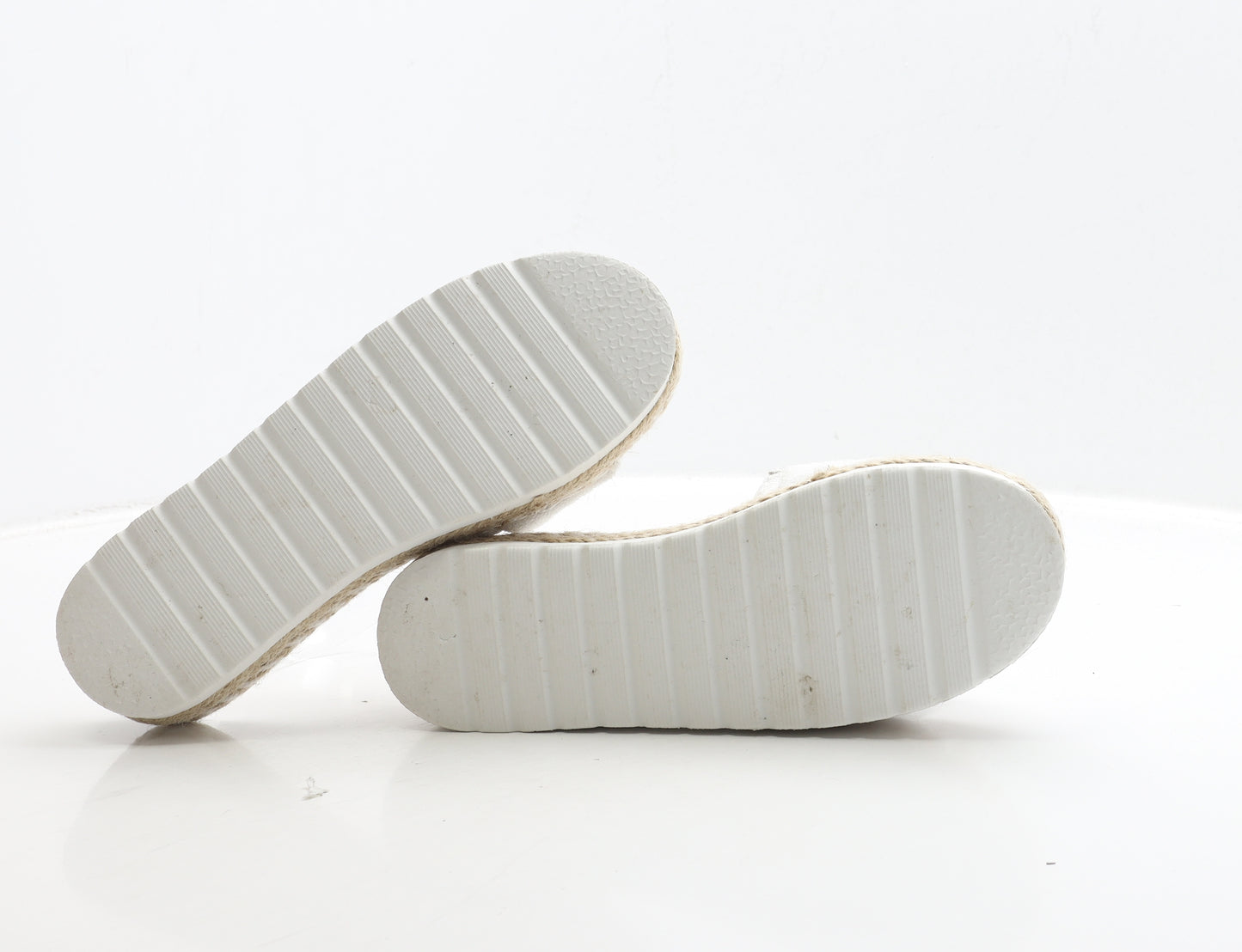 Preworn Womens White Polyester Slip On Sandal UK 5 38
