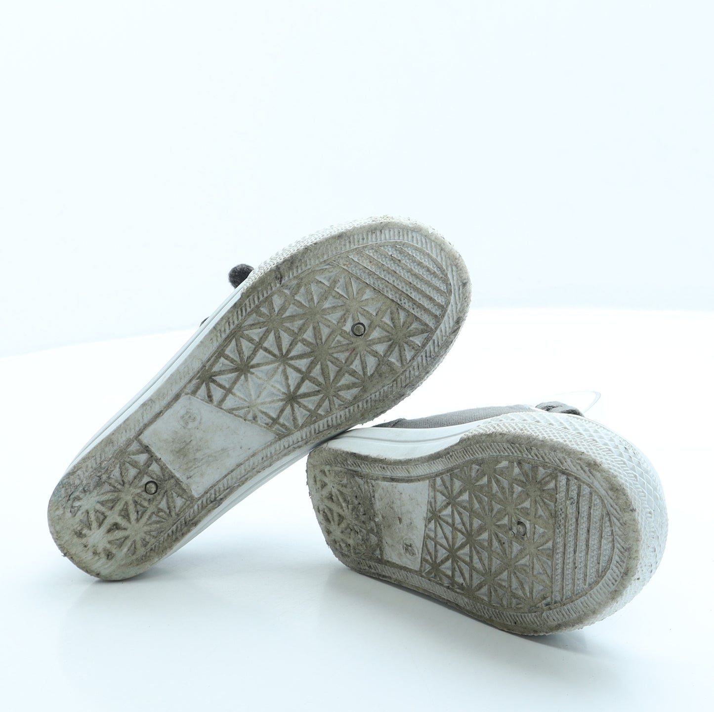 Matalan Boys Grey Fabric Trainer UK 12 31