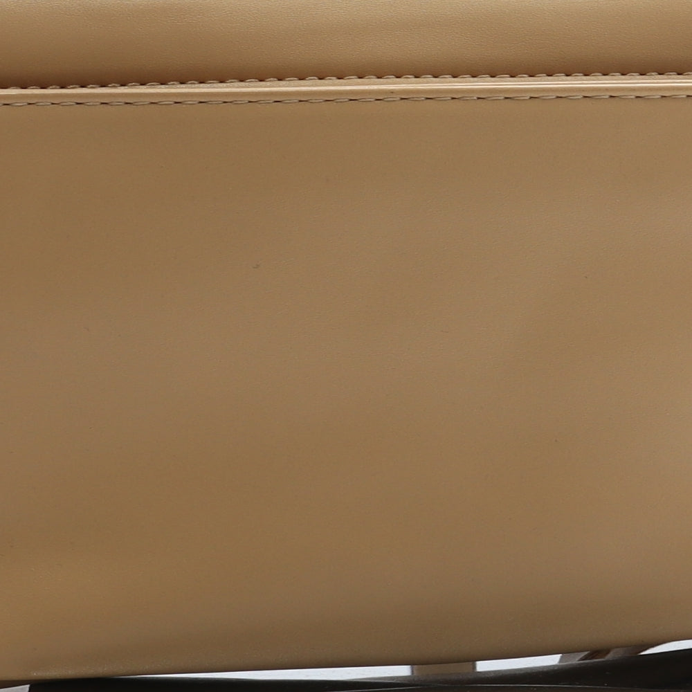 Preworn Womens Beige Polyurethane Clutch Size Small - Croc Texture