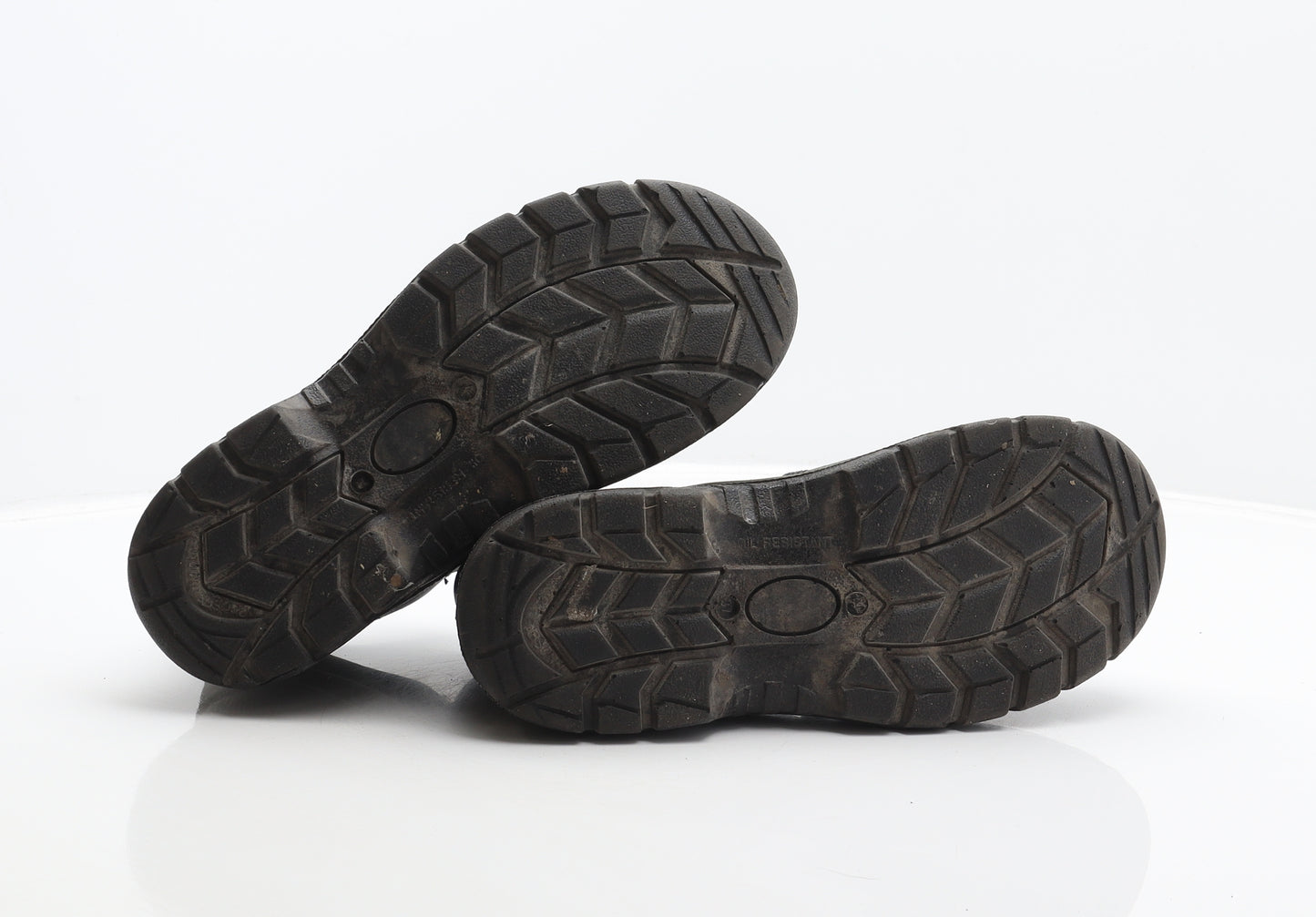 Arco Essentials Womens Black Synthetic Trainer UK 4 37 - Safety footwear, Oil resistant