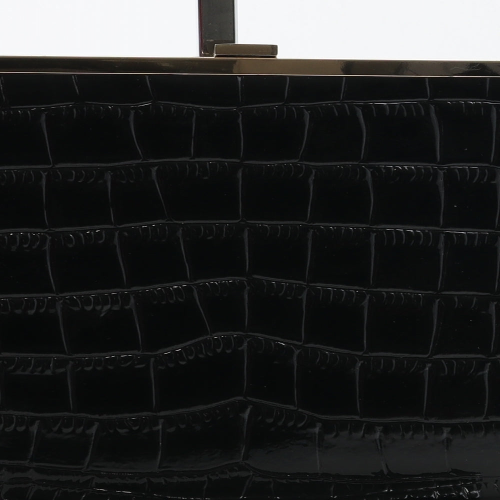 Preworn Womens Black Aluminium Clutch Size Medium - Croc Texture