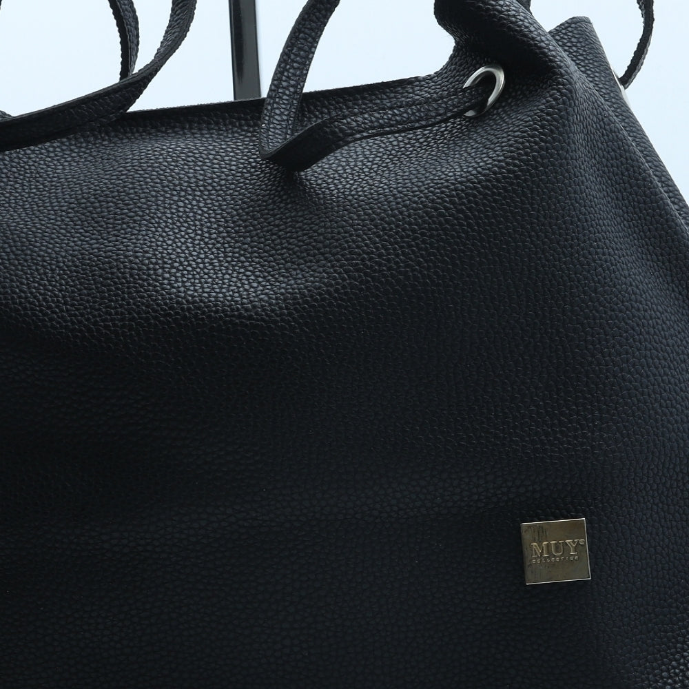 Muy Womens Black Polyurethane Hobo Bag Size Large