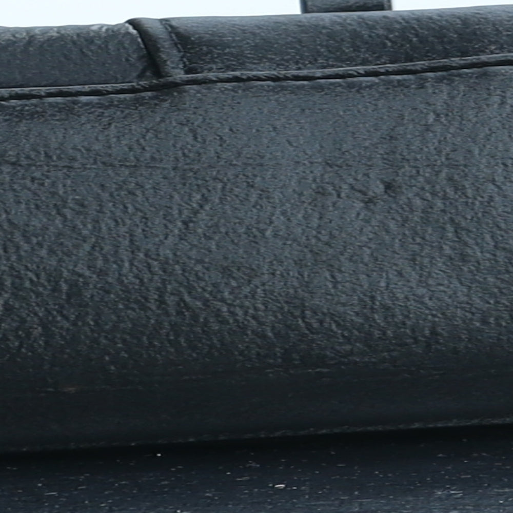 Preworn Womens Black Polyurethane Clutch Size Medium