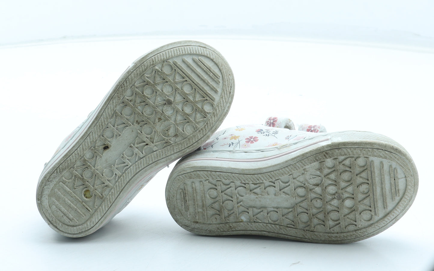 F&F Girls Multicoloured Floral Polyurethane Trainer UK 4 20