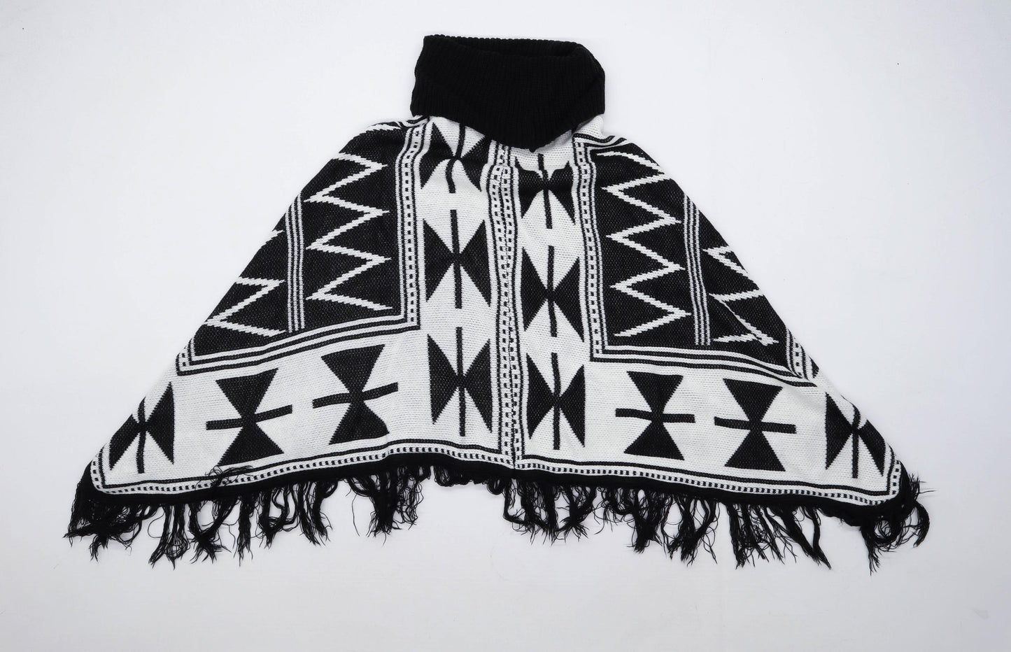 Preworn Womens One Size Geometric Black Poncho (Regular)