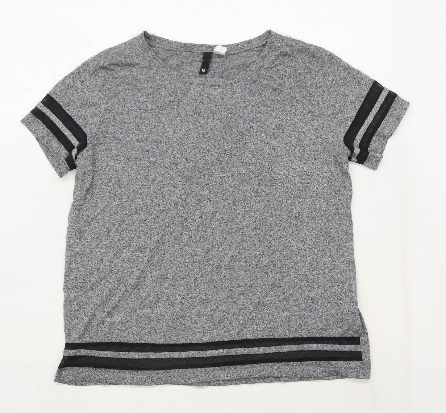 Divided Womens Size M Striped Grey T-Shirt (Regular)