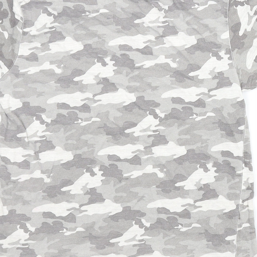 Primark Boys Grey Camouflage Basic T-Shirt Size 7-8 Years