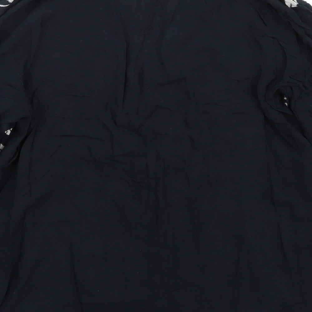 Preworn Womens Black Basic T-Shirt Size M