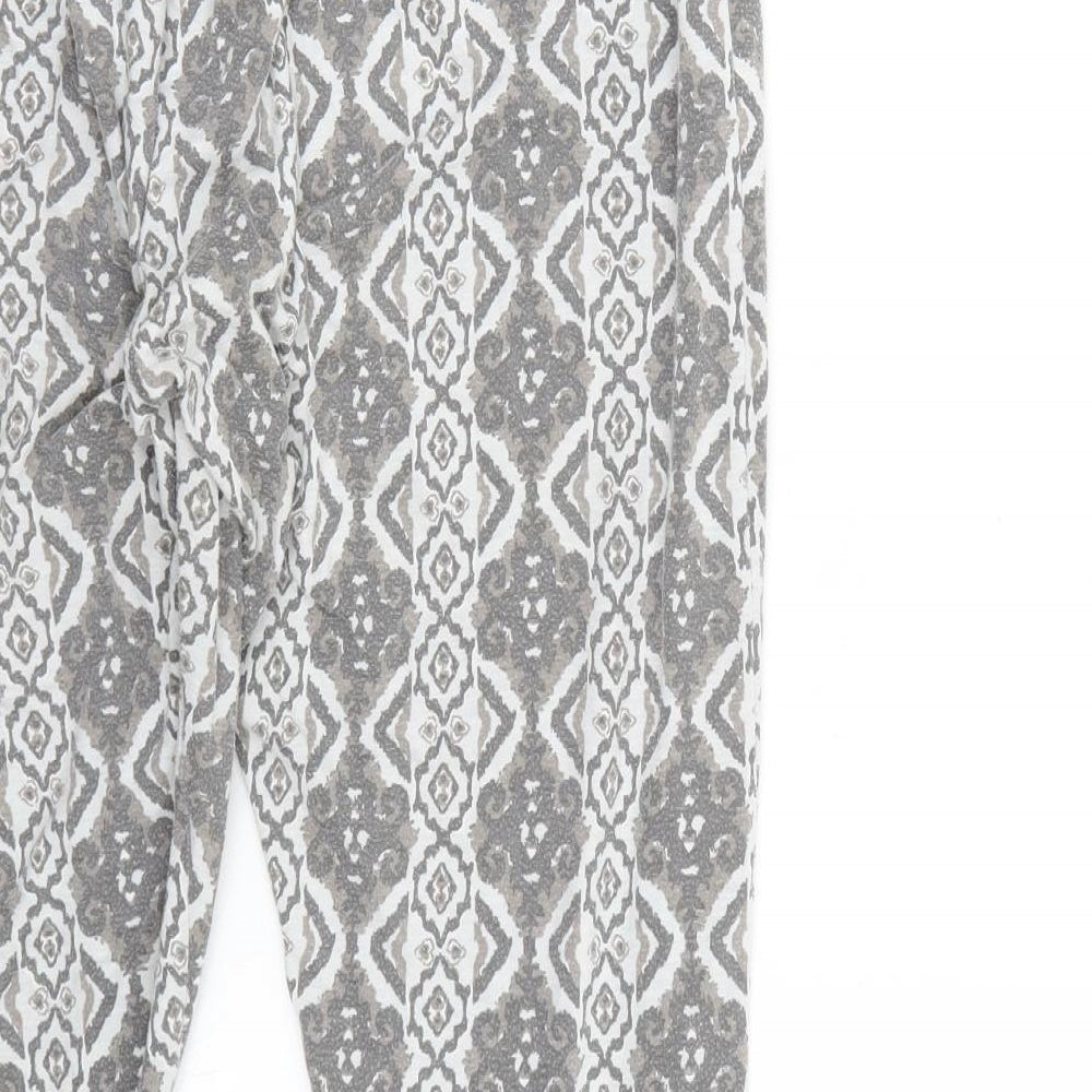 Love to lounge Womens Grey Capri Trousers Size M L25 in